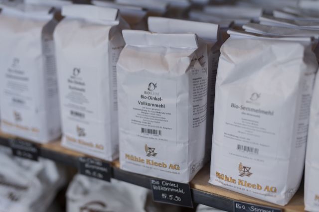  Bio-Dinkel-Vollkornmehl von der Mühle Kleeb AG in Bio Suisse Qualität